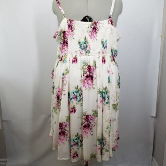 New Torrid Floral Skater Hi Low Dress Size 5X Summer Casual Date - Picture 4 of 16